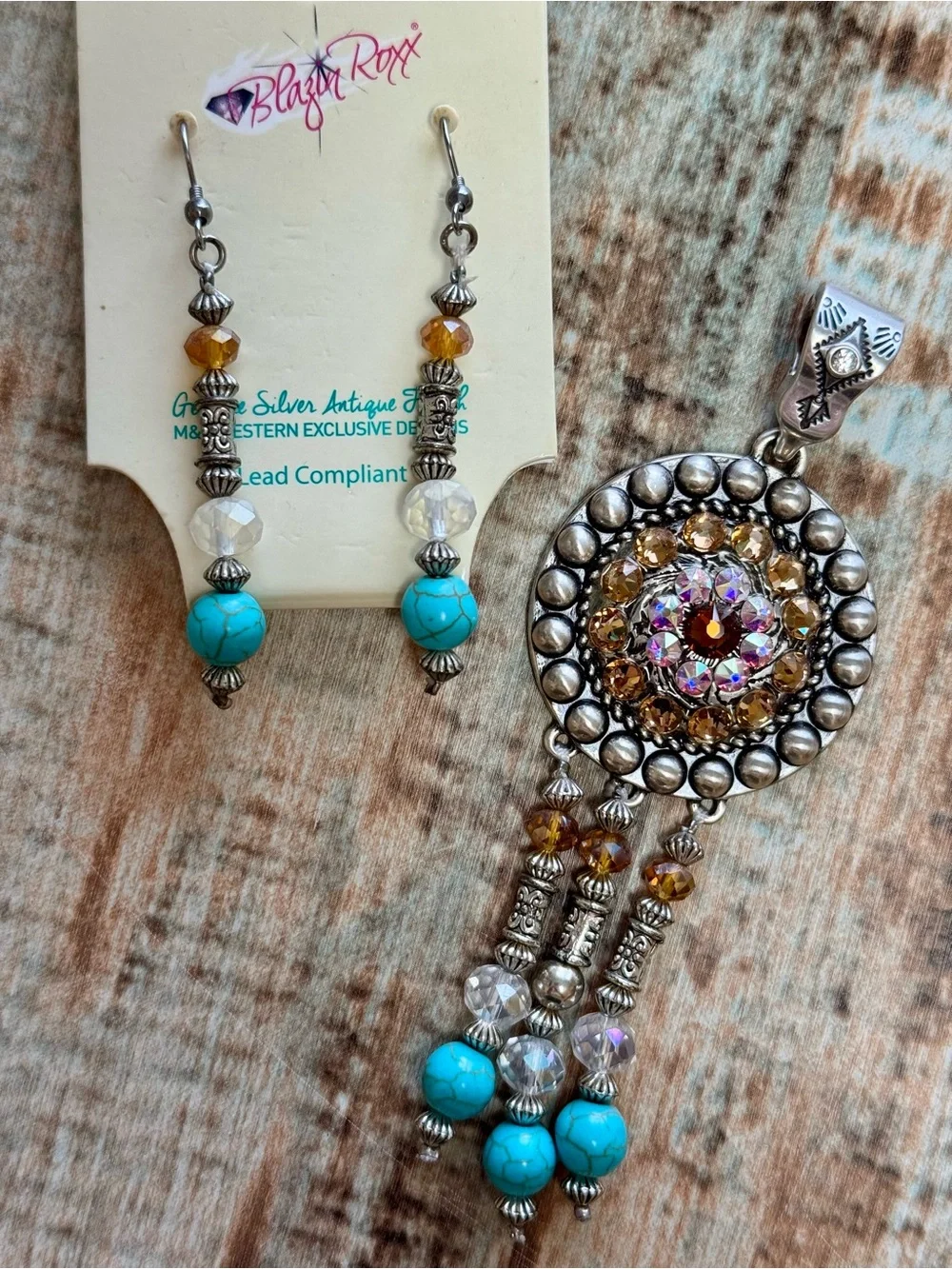 🆕 Women’s Western Necklace & Earrings Set | #B18